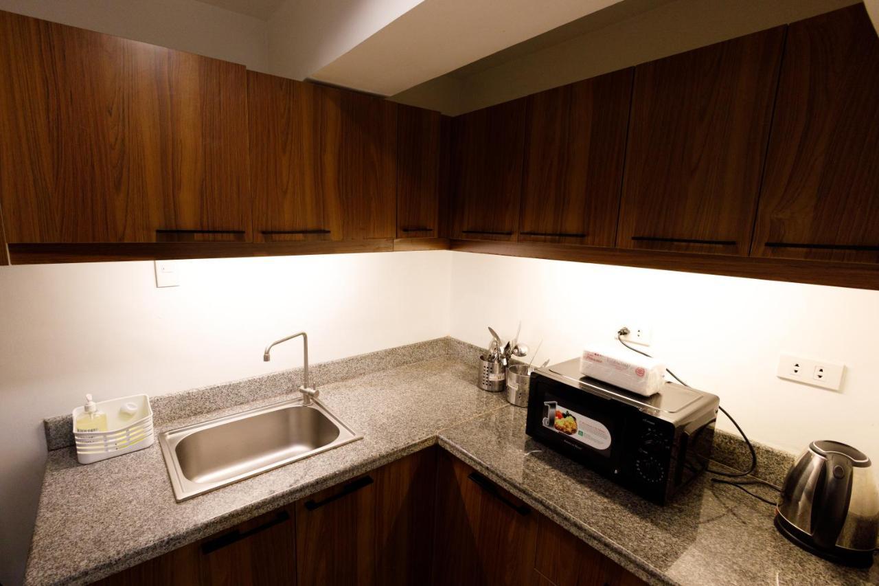 5880 Enriquez Residences Manila Zewnętrze zdjęcie